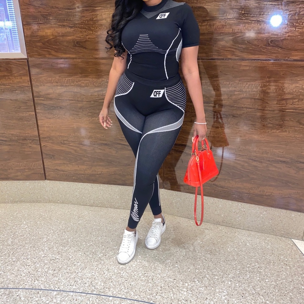 Off-white legging set